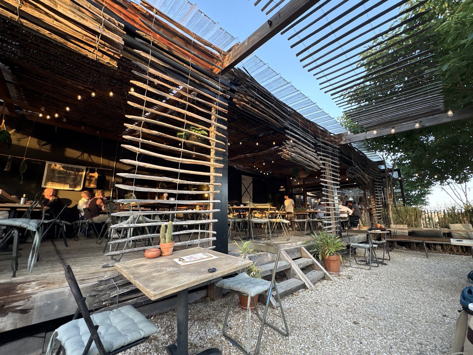 Bivouak Café, restaurant à Montpellier
